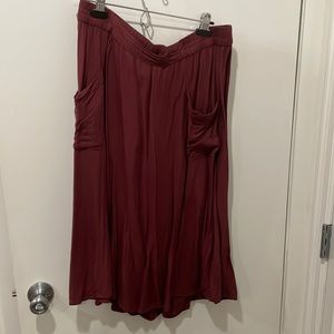 Maroon Old Navy high waisted skirt, size large